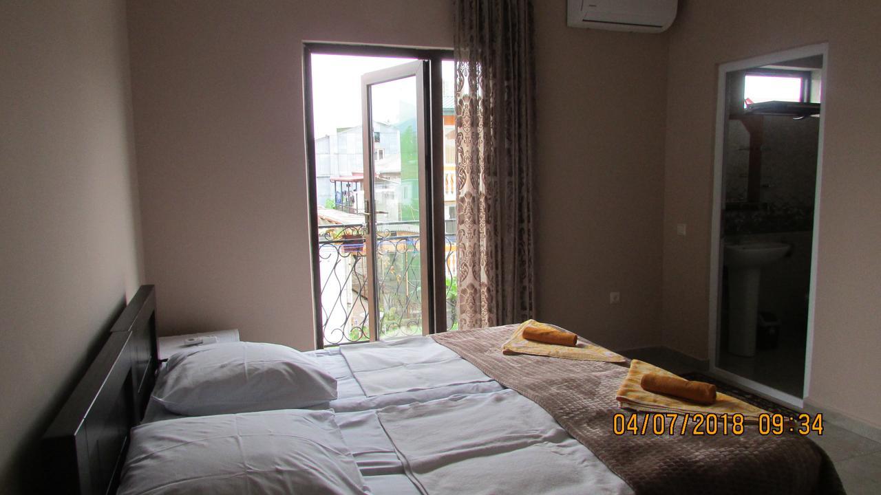 Hotel Sunny House Kobuleti Zewnętrze zdjęcie